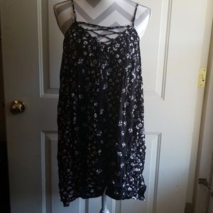 🏵NWOT Medium Maurice Dress🏵